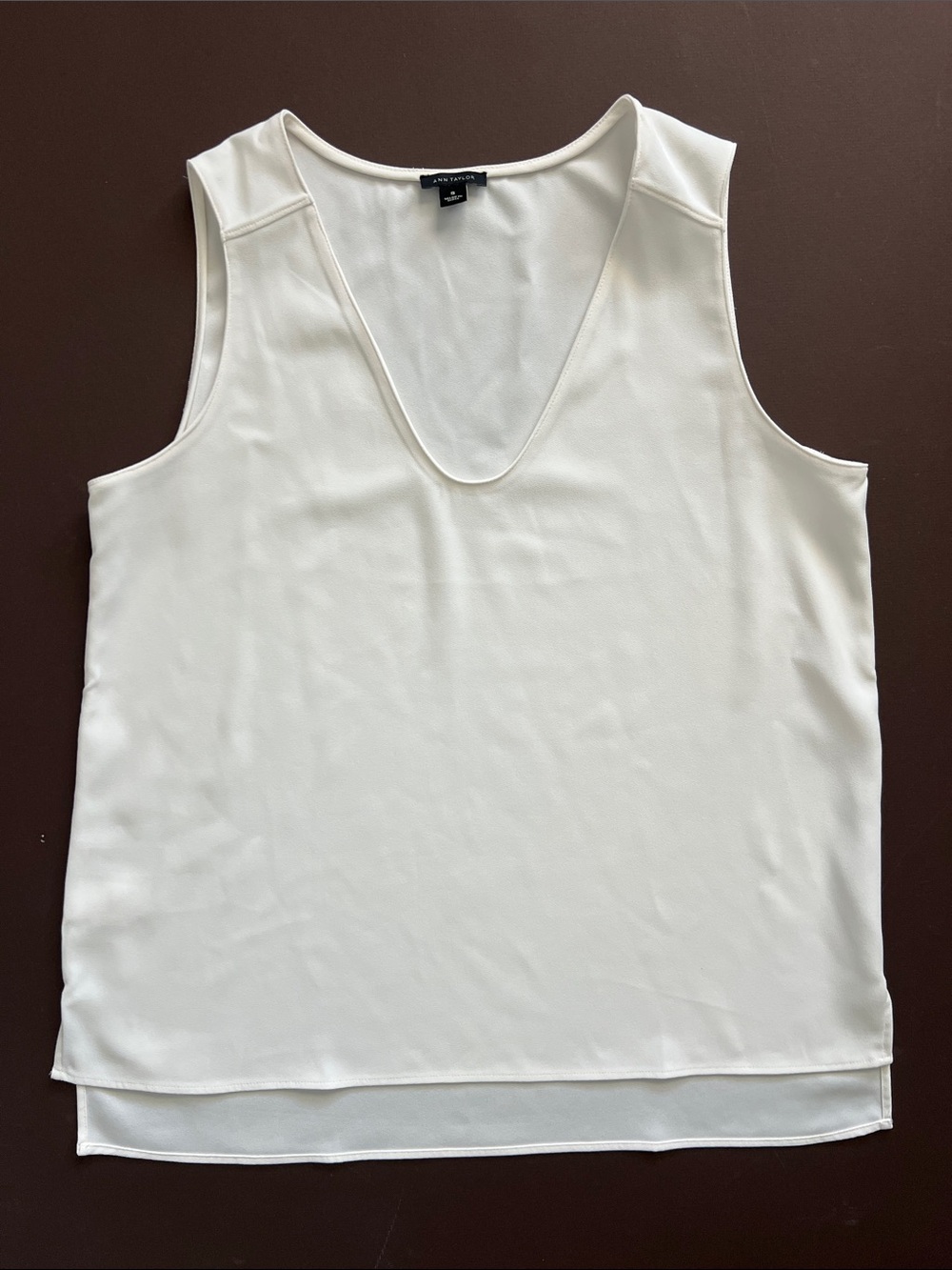Ann Taylor White V-Neck Tank Top